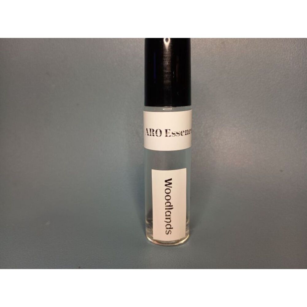 "Woodlands" Scented Roller- 10 ml with twist on cap
